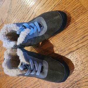Kids' Cozy Suede Boots with Blue Laces